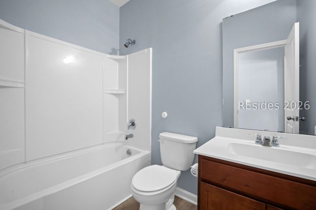 13 Wando Pl, Beaufort, SC 29906