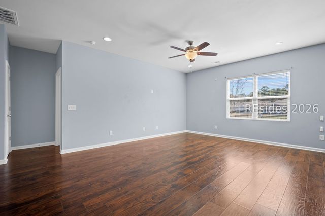 13 Wando Pl, Beaufort, SC 29906