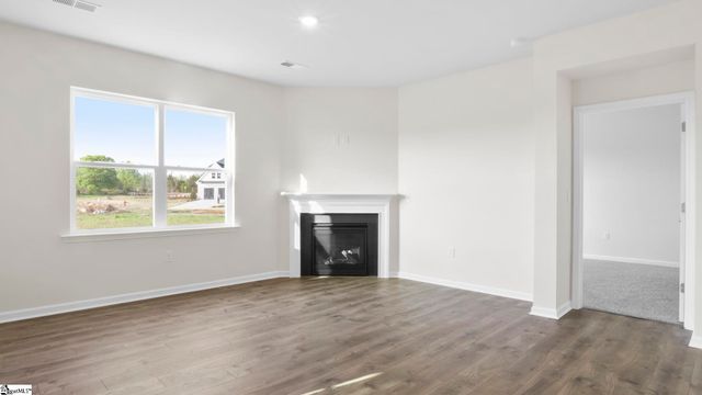 208 Alistar Avenue, Gray Court, SC 29645