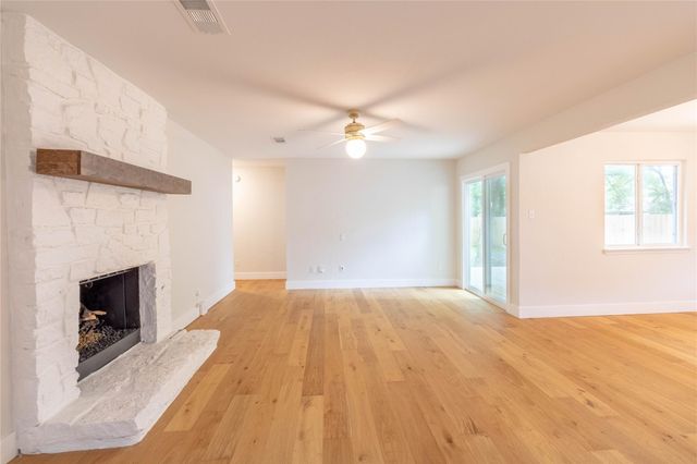 7707 Copano DR, Austin, TX 78749