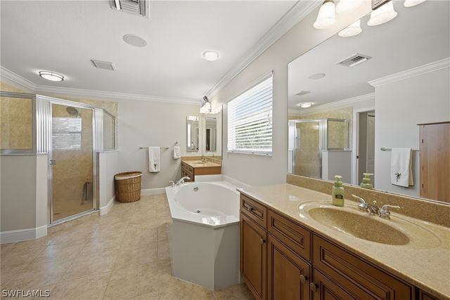 20291 Torre Del Lago ST, Estero, FL 33928