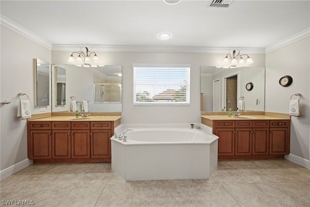 20291 Torre Del Lago ST, Estero, FL 33928