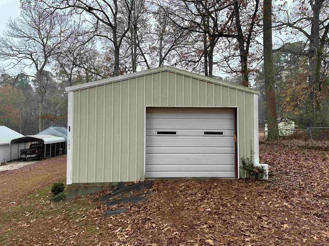 141 Red Oak Street, Malvern, AR 72104