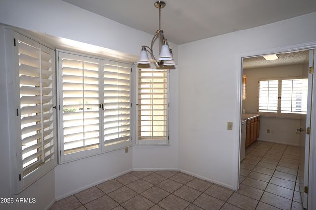 17819 N 136TH Court, Sun City West, AZ 85375