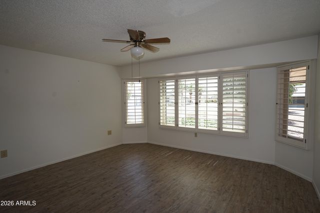 17819 N 136TH Court, Sun City West, AZ 85375
