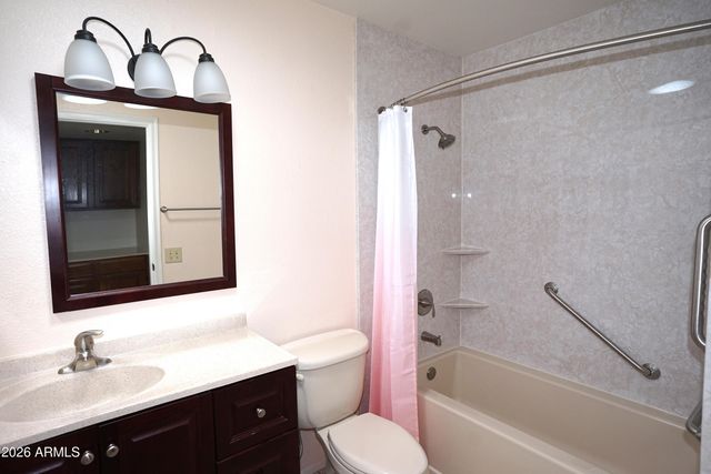 17819 N 136TH Court, Sun City West, AZ 85375