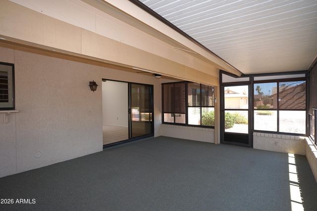 17819 N 136TH Court, Sun City West, AZ 85375