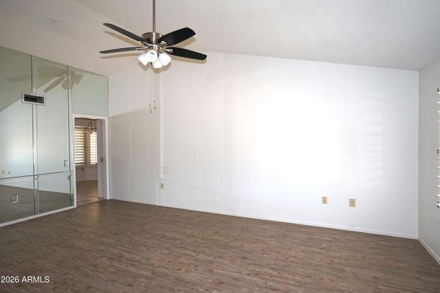 17819 N 136TH Court, Sun City West, AZ 85375