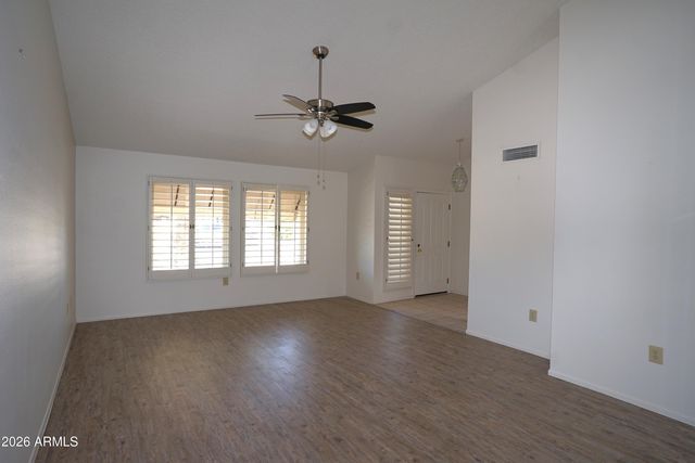 17819 N 136TH Court, Sun City West, AZ 85375