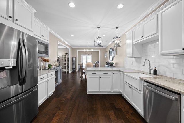 3342 Stone Creek Drive, Chattanooga, TN 37405