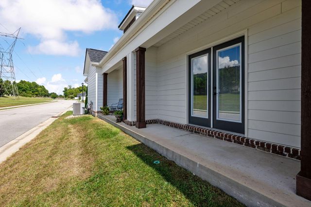 3342 Stone Creek Drive, Chattanooga, TN 37405