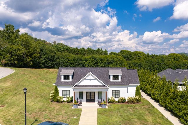 3342 Stone Creek Drive, Chattanooga, TN 37405