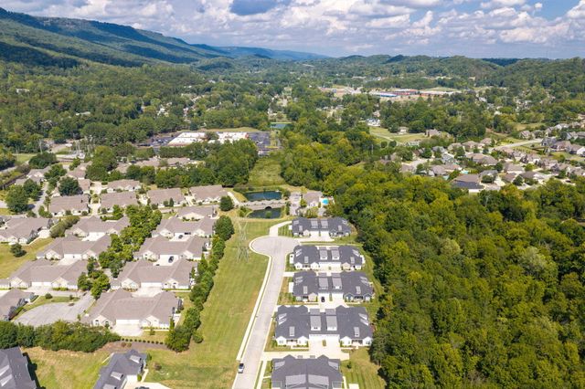 3342 Stone Creek Drive, Chattanooga, TN 37405