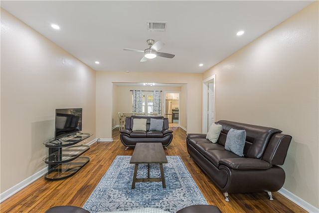 650 Mcclendon St, Corpus Christi, TX 78404