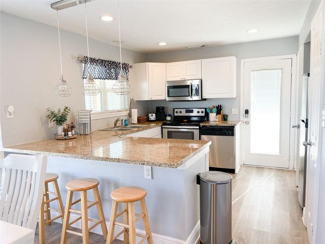 12632 John Reynolds Road, Galveston, TX 77554