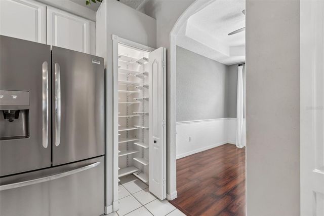 8604 BROOKWAY CIRCLE, Tampa, FL 33635