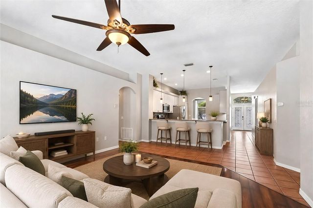8604 BROOKWAY CIRCLE, Tampa, FL 33635