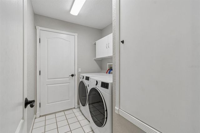 8604 BROOKWAY CIRCLE, Tampa, FL 33635