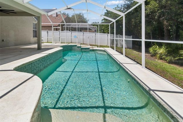 8604 BROOKWAY CIRCLE, Tampa, FL 33635