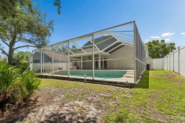 8604 BROOKWAY CIRCLE, Tampa, FL 33635