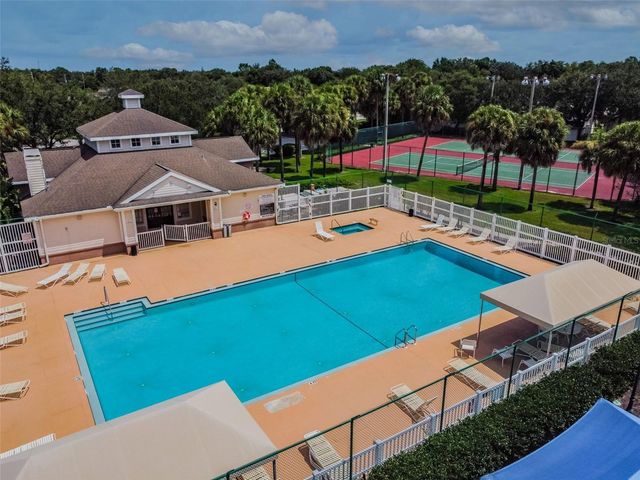 8604 BROOKWAY CIRCLE, Tampa, FL 33635