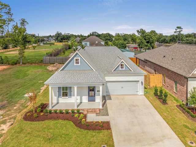 2242 Nikal Drive S, Lake Charles, LA 70605