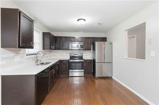 442 Booth Circle SW, Marietta, GA 30008