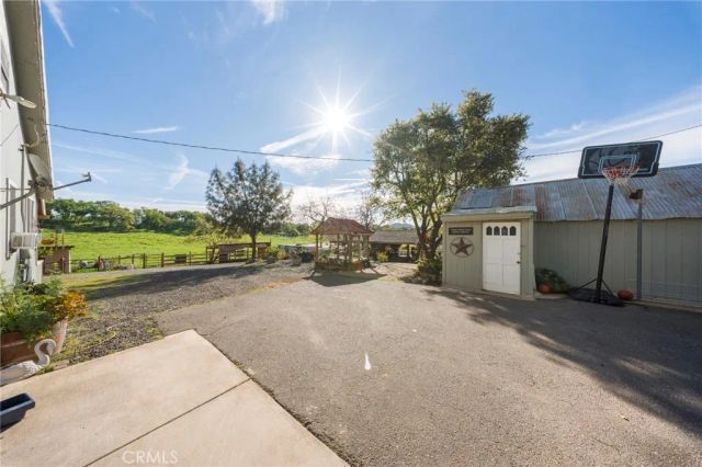 16561 Jacksonville, Jamestown, CA 95327