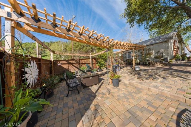 16561 Jacksonville, Jamestown, CA 95327