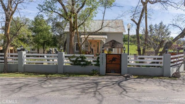 16561 Jacksonville, Jamestown, CA 95327