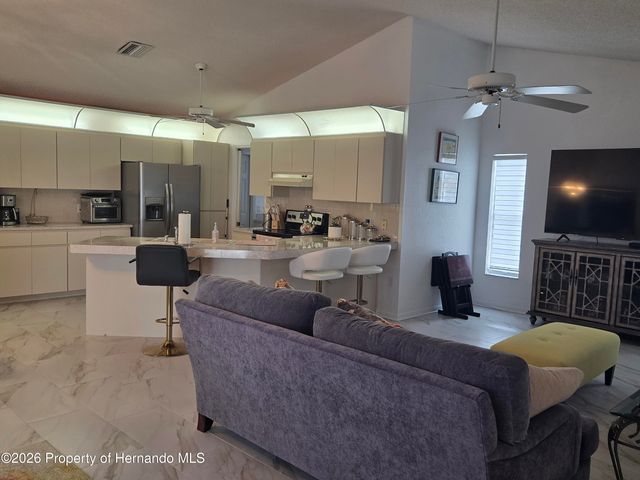 9376 N Southern Belle Drive, Weeki Wachee, FL 34613