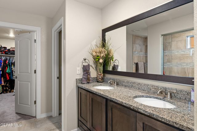 12776 HIDDEN EDGE Drive, Horizon City, TX 79928