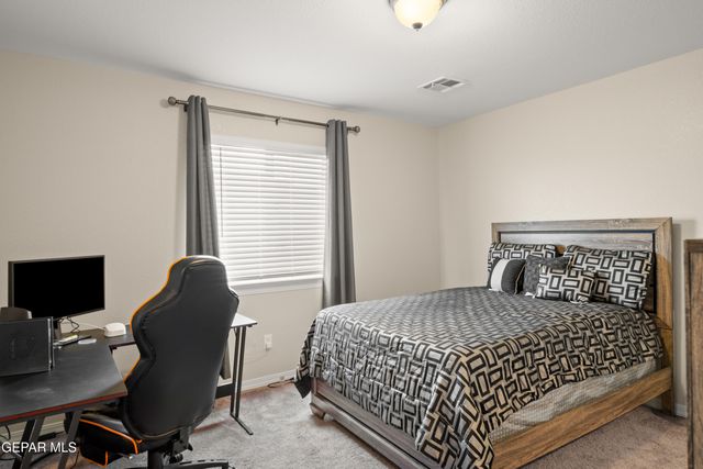 12776 HIDDEN EDGE Drive, Horizon City, TX 79928