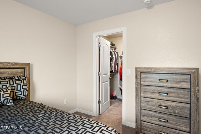 12776 HIDDEN EDGE Drive, Horizon City, TX 79928