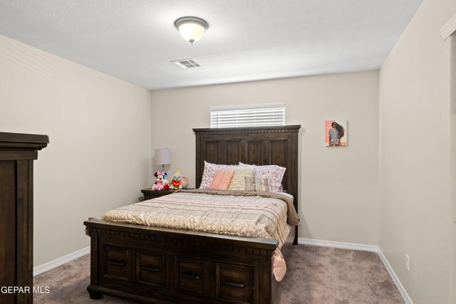 12776 HIDDEN EDGE Drive, Horizon City, TX 79928