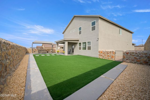 12776 HIDDEN EDGE Drive, Horizon City, TX 79928