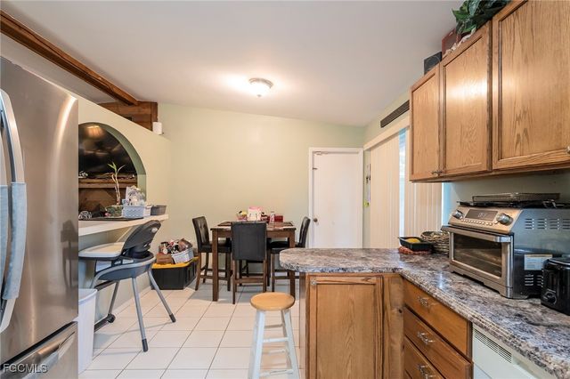 4204 9th ST SW, Lehigh Acres, FL 33976