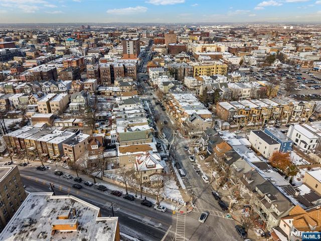 63 Highwood Terrace, Weehawken, NJ 07086