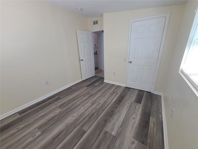 5000 35TH AVENUE N, St Petersburg, FL 33710
