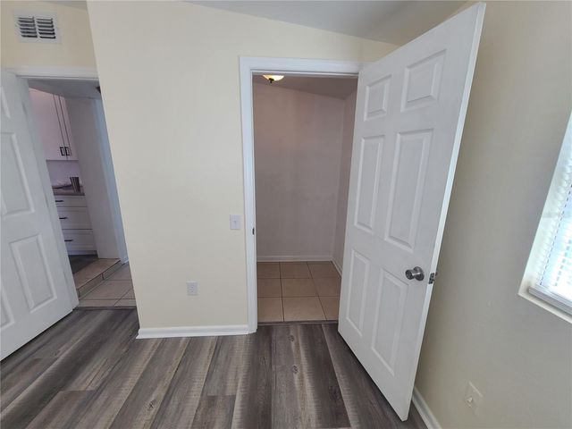 5000 35TH AVENUE N, St Petersburg, FL 33710
