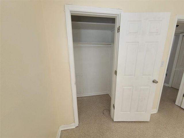5000 35TH AVENUE N, St Petersburg, FL 33710