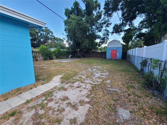 5000 35TH AVENUE N, St Petersburg, FL 33710