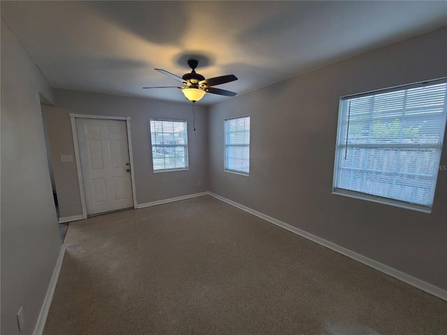 5000 35TH AVENUE N, St Petersburg, FL 33710