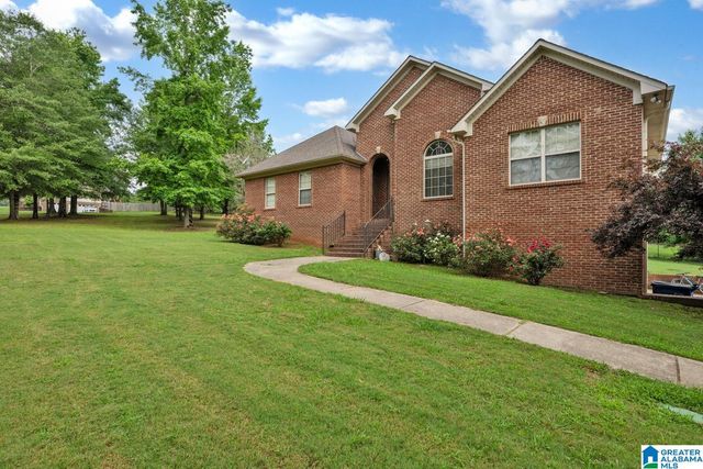 1053 ARMSTRONG LOOP, Hayden, AL 35079