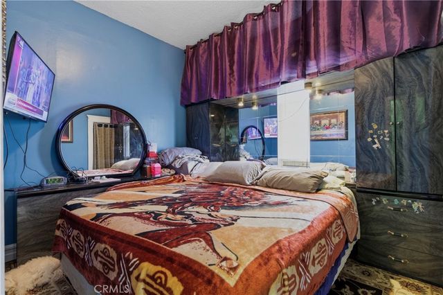 2208 Toberman Street, Los Angeles, CA 90007
