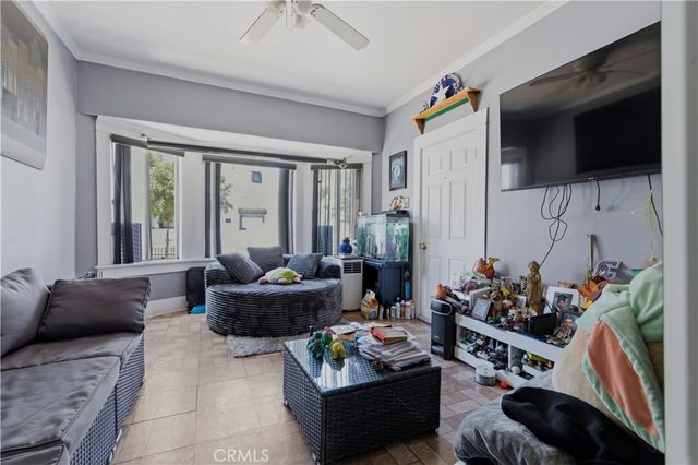 2208 Toberman Street, Los Angeles, CA 90007