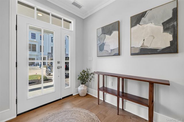 1804 Soundview Court, Yorktown Heights, NY 10598