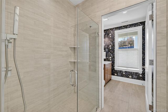 1804 Soundview Court, Yorktown Heights, NY 10598