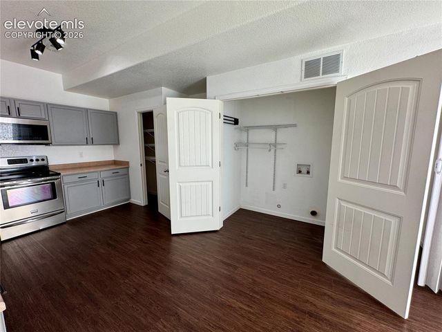 2200 Oneal Avenue, Pueblo, CO 81004