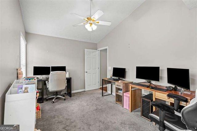 1061 Daventry Crossing, Woodstock, GA 30188